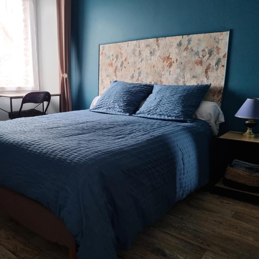 サン・ロー La Demeure De Cathy Bed & Breakfast エクステリア 写真